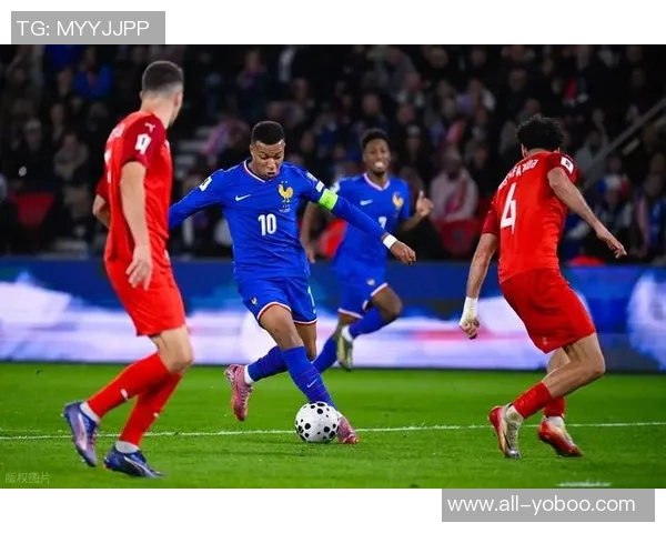 德尚透露姆巴佩脚踝伤势未恶化但换下前再遭撞击引担忧