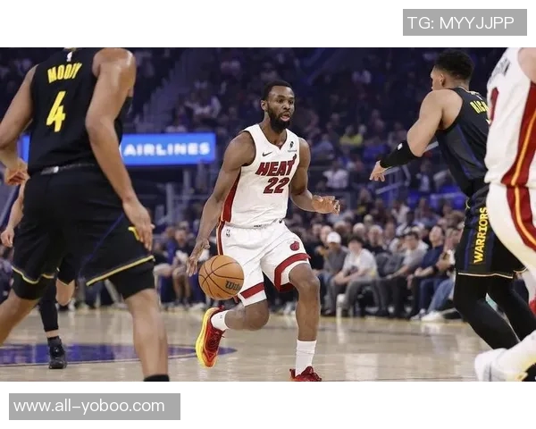 维金斯期待标志性胜利助力球队赛季转折与新篇章开启